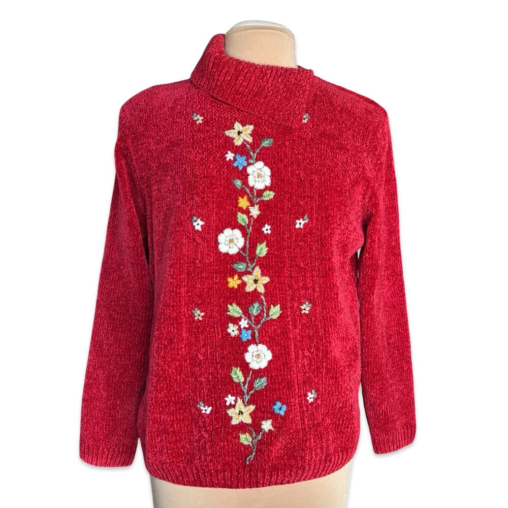 Vintage Alfred Dunner Red Chenille Floral Embroidered Sweater Medium Cozy